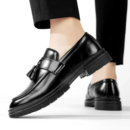 Matteo Tassel Loafer